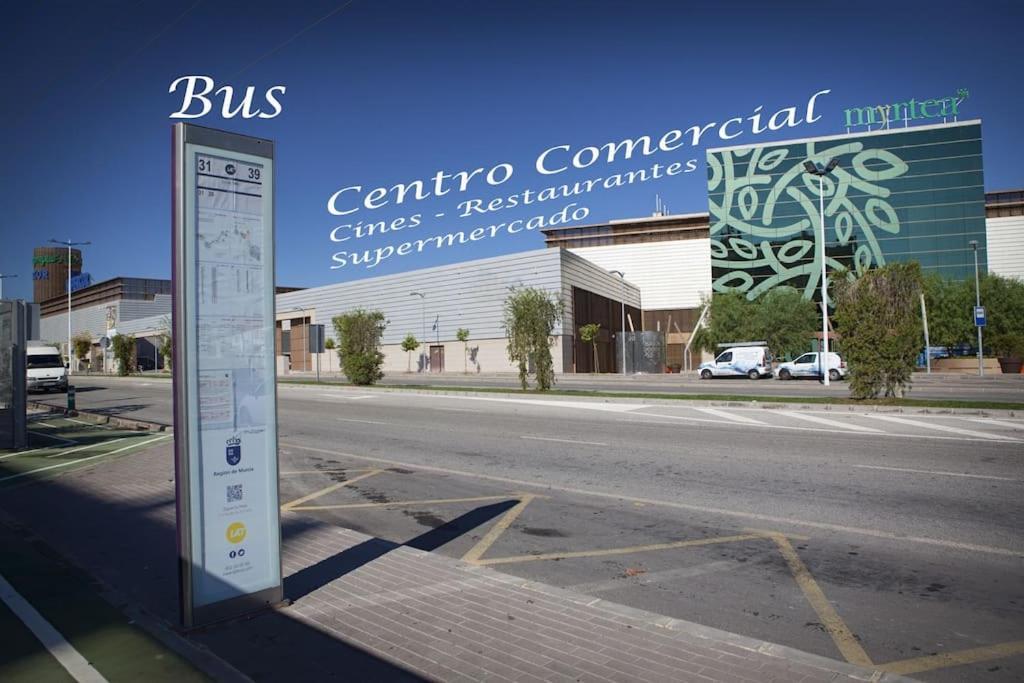 Piso Ideal Con Wifi Parking Y Desayuno Murcía Exteriér fotografie